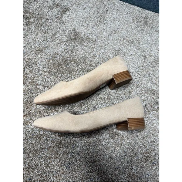 Lulus Women's Alessia Light Nude Suede Low Pointed-Toe Heels 7.5 - Image 5