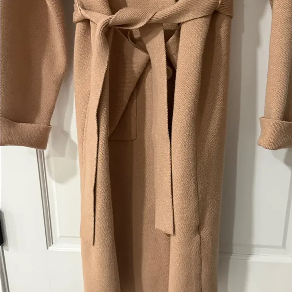 Women's Tan Belted Coat Size XL - Image 5