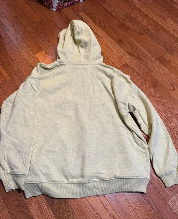 American Eagle Outfitters Sweatshirt - Image 3