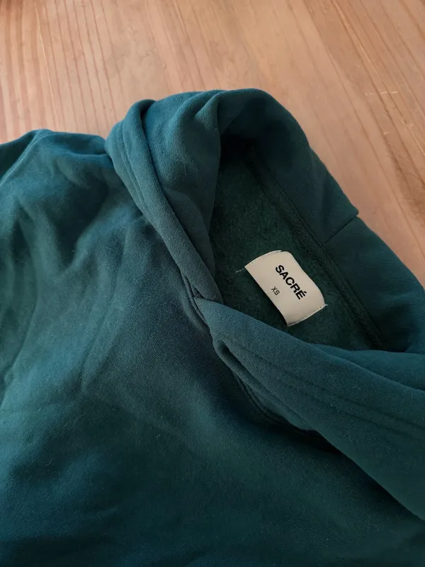 Sacre hoodie green Size XS - Image 3