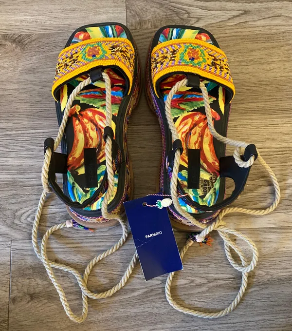 Beaded Banana Platform Sandal in Black Size 8 NWT - Image 5