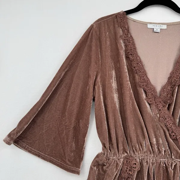 Velvet Romper Lace Trim Boho Festival Bell Sleeve Mauve Brown Festival Trendy S - Image 4