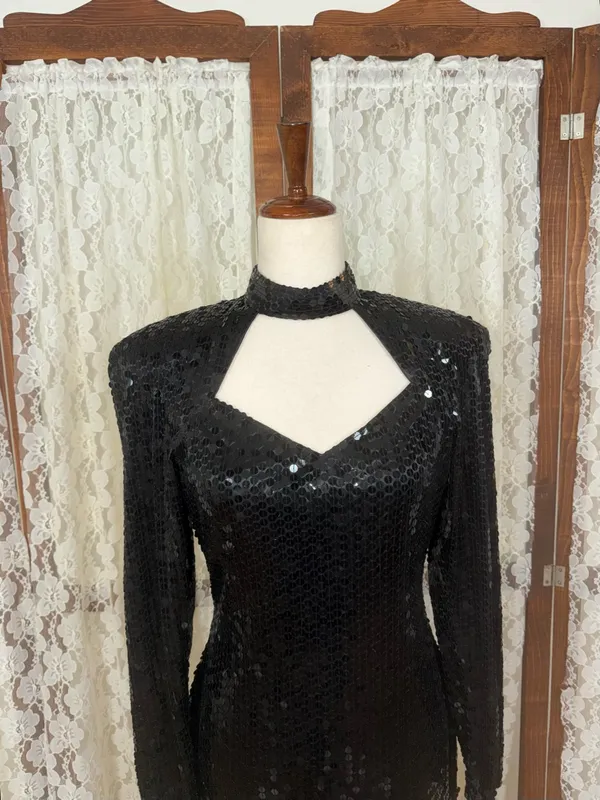 Gorgeous Vintage 90s Nightline Sequin Formal Dress - Image 4