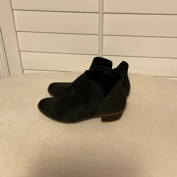 Lucky Brand Black Ankle Booties - Image 4