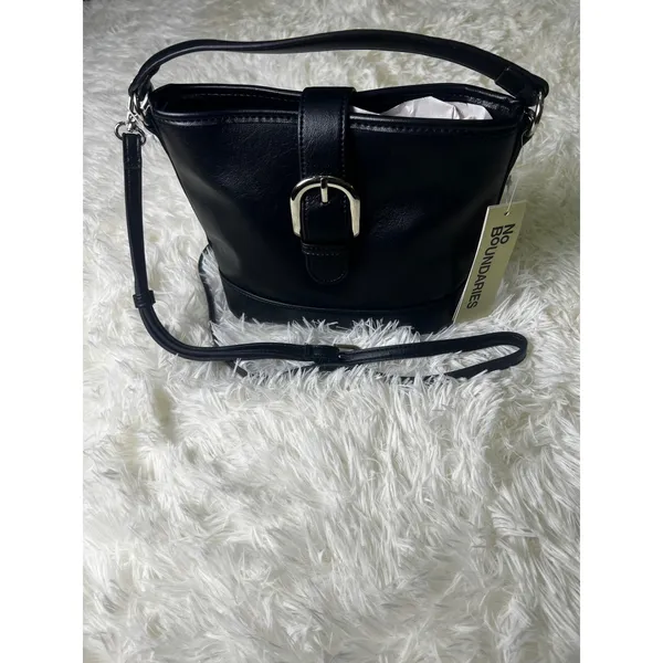 No Boundaries Moto Bucket Bag Black Convertible Crossbody Shoulder Purse NWT - Image 3