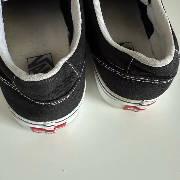 Vans Atwood low top black canvas sneakers - Image 3