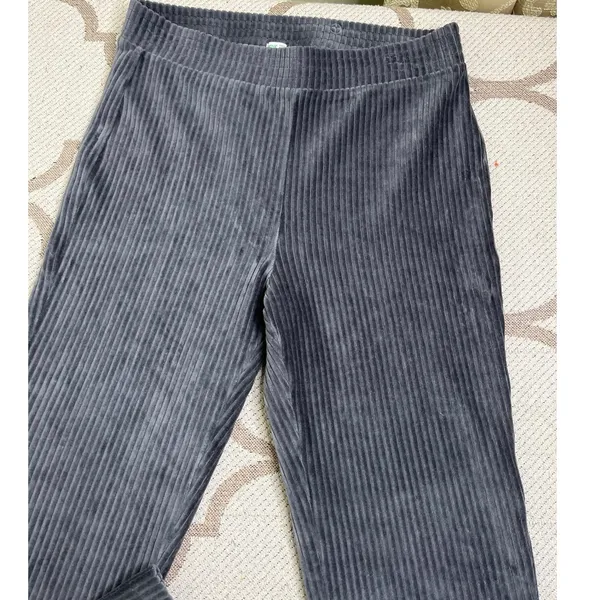 Aerie Groove-On Rib Velour Flare Pants Charcoal Gray Pull-On Size M 32” Inseam - Image 11
