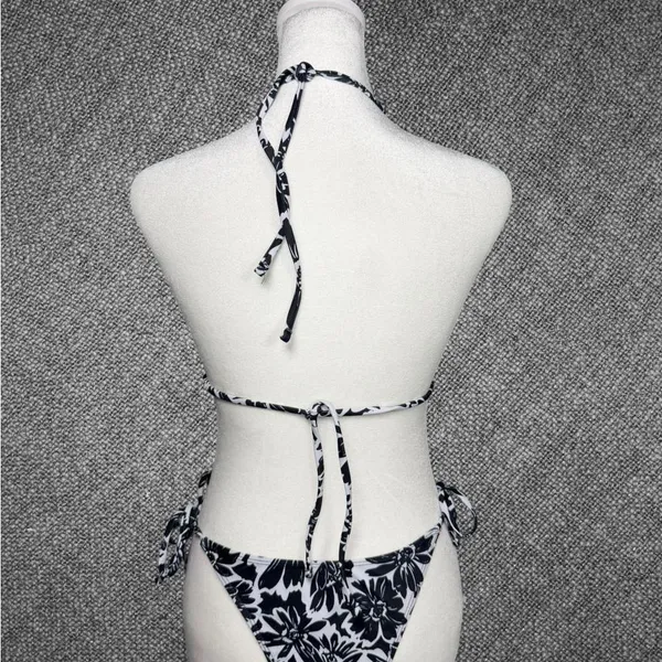 Black And White Floral Tie - Image 7