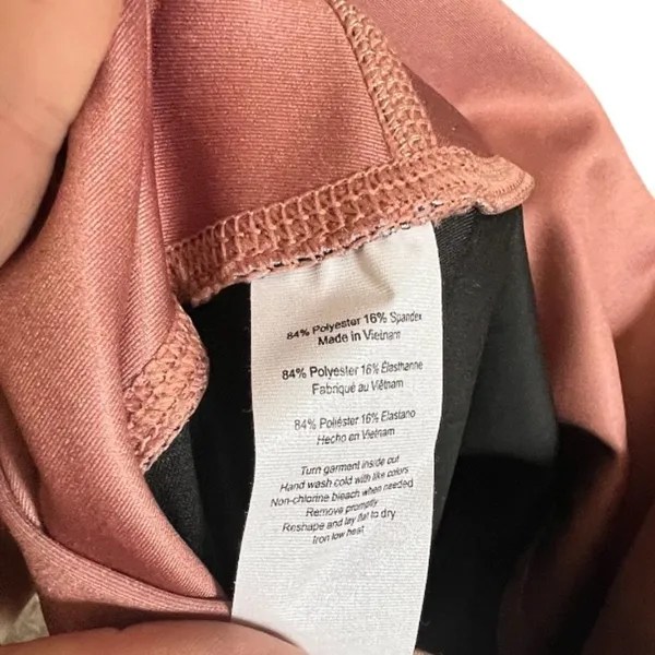 Alo Yoga‎ Leggings nwot - Image 7