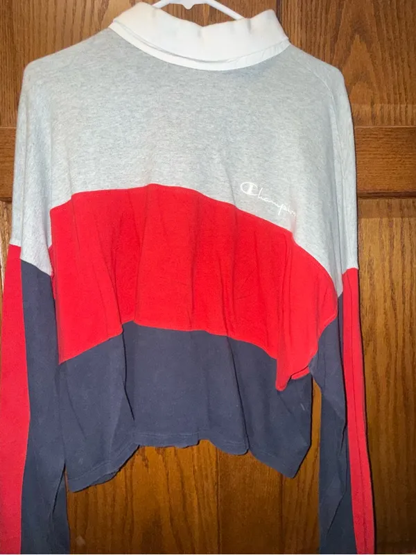 💜Champion Gray and White Polo-Style Sweatshirt - Image 3