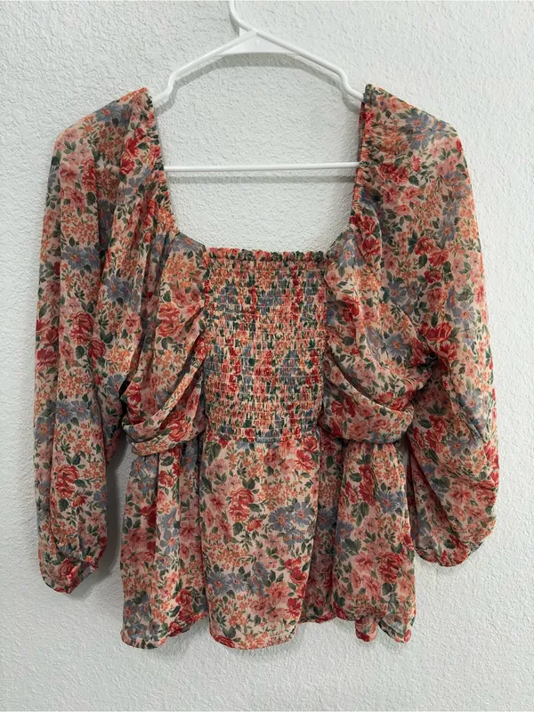 American Eagle Outfitters Peach Floral Ruched Peplum Blouse - Image 3