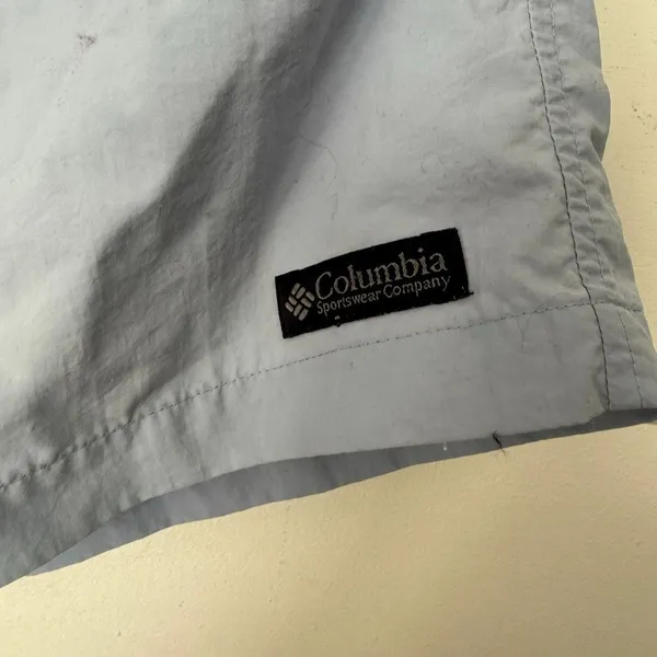 Columbia Women’s Medium Light Blue Shorts Athletic Hiking - Image 2