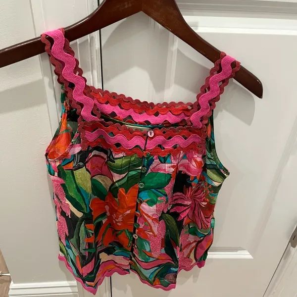 NWT FARM RIO Jardin De Reve Sleeveless Floral Tropical Blouse Tank Top Pink S - Image 7