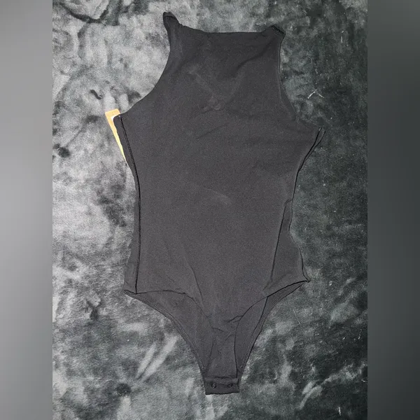 Skims Fits Everybody High Neck Bodysuit in Onyx Size Small New with tag - Image 7