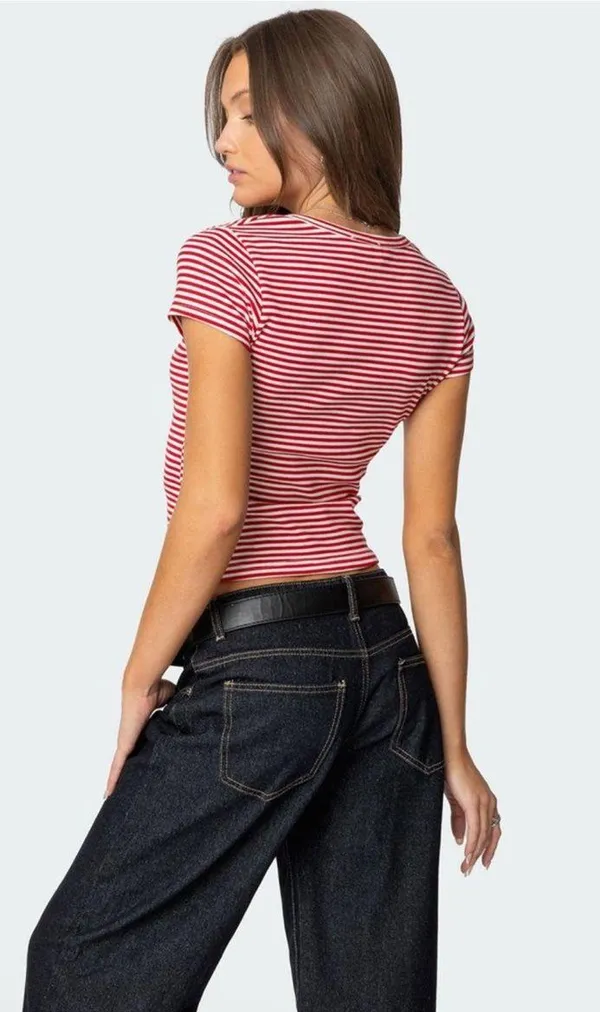 Edikted Kady Stripped Henley T-Shirt - Image 2