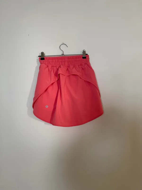 Lululemon Hotty Hot High-Rise Skirt - Image 4