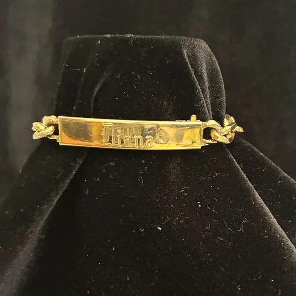 Speidel Chino Link ID bracelet with "DIANA" engraved on the nameplate 6.5” - Image 5