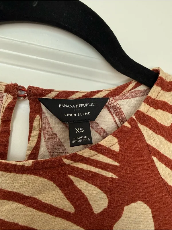 Banana Republic Linen Blend Crop Top Palm Print Rust Brown Adjustable Waist XS - Image 2