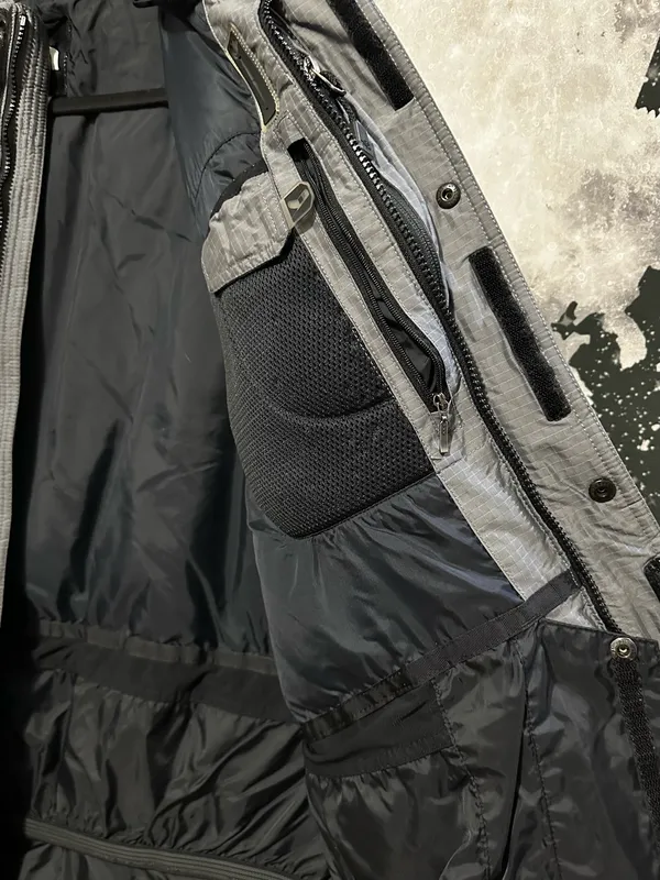 The North Face Extreme Gear 550 LTD Ski Parka Jacket - Image 11