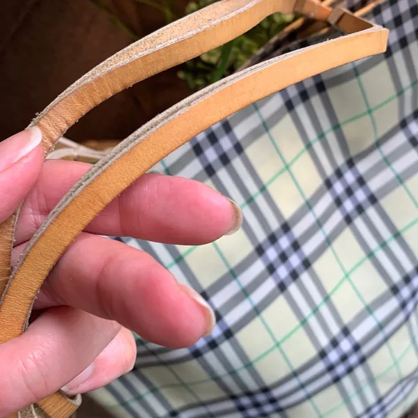 Authentic VINTAGE BURBERRY Checkered medium long tote - Image 3