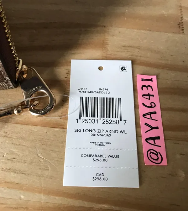 Coach Wallet - Image 3