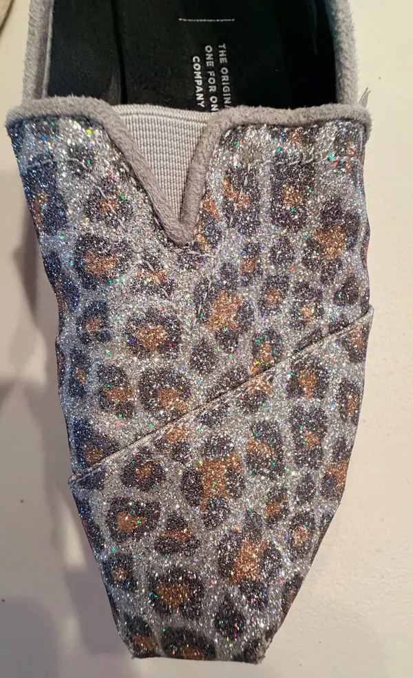 TOMS | Womens Alpargata Classic Silver Glitter Cheetah Print. Size: 6 - Image 13