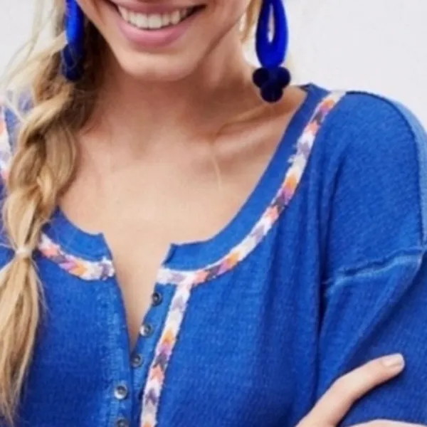 Free People "We the Free" Blue Rainbow Embroidered Henley Thermal Top size S - Image 7