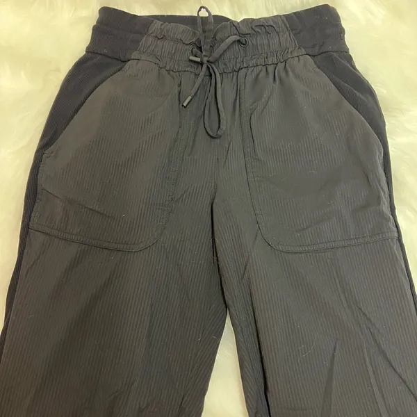 Lululemon Beyond the‎ Studio 7/8 Jogger Black 4 - Image 5