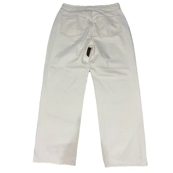 Abercrombie & Fitch Curve Love The 90’s Straight Ultra High Rise White Jeans - Image 9
