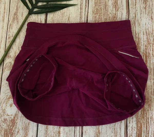 Athleta Raspberry Athletic Skirt Size XS - Image 2