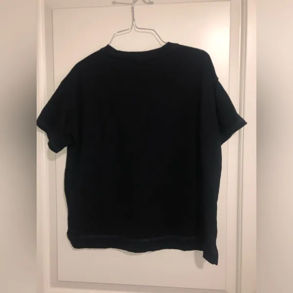 🔴Old Navy Black Short Sleeve Tee Small - Image 2