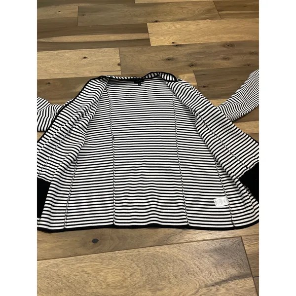 Talbots Size M Open‑Knit Blazer White With Black Stripes Button Detail - Image 9