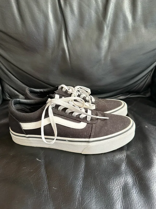 Vans Sneakers - Image 2