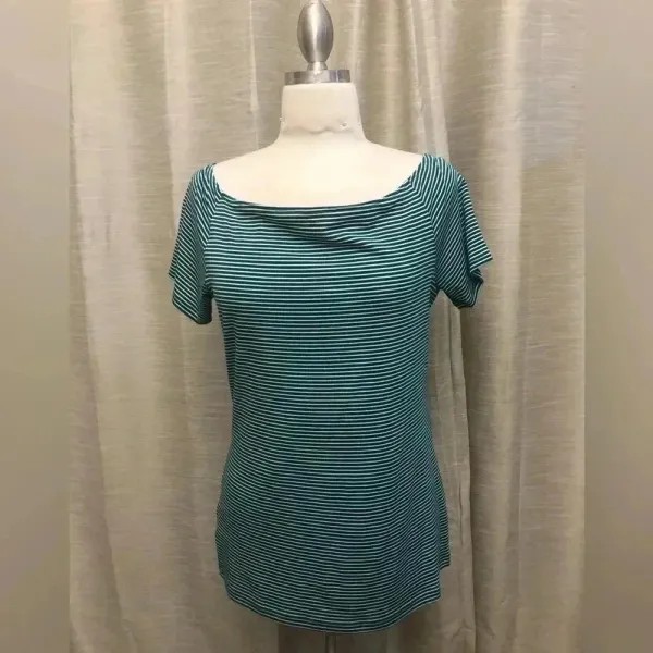 NWOT Old Navy Teal & White Striped XL Classic Shirt - Image 2