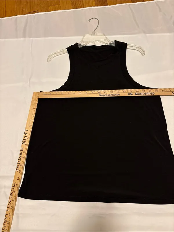 Lululemon Fast As Light Muscle Racerback Tank Size 10-12 See measurements - Image 2