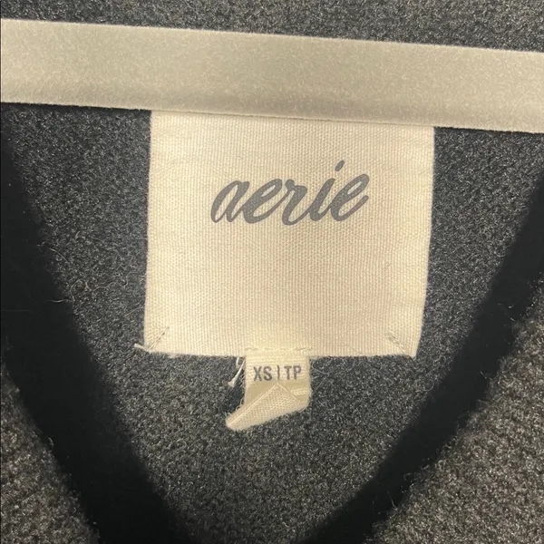Aerie Womens Soft Black V Neck Sweater Oversized Xs - Image 2