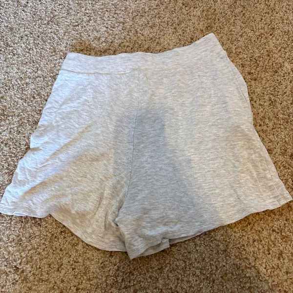 Heather gray express shorts - Image 2