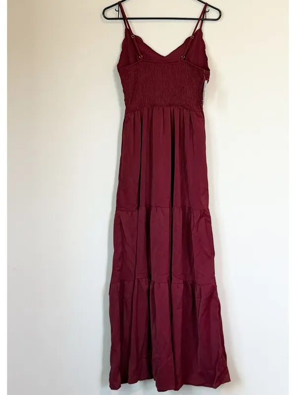 NWT Cupshe Burgundy Crimson V-Neck Lace Bodice Sleeveless Maxi Dress - Medium - Image 7