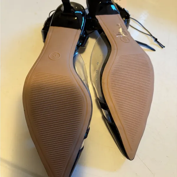 a new day Eleanor Glossy Black Heels perspects with heart toe size 6 - Image 6
