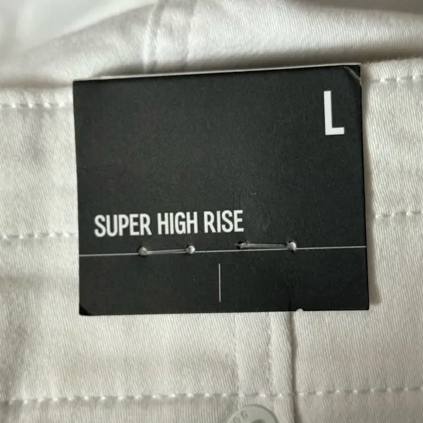 Express Super High Rise white denim skirt - Image 5