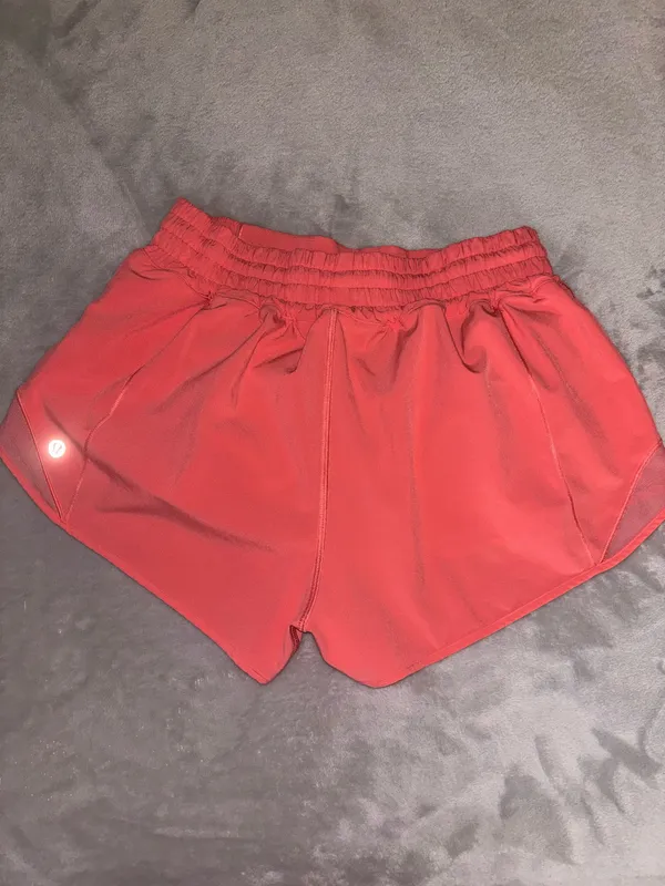 Hotty Lululemon Hot 2.5" - Image 2