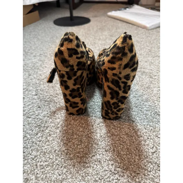 Too Sexy Leopard Print Faux Fur Platform Block Heels Ankle Strap Pumps 7.5 - Image 4