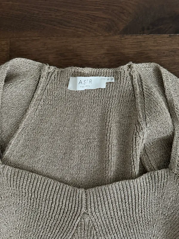 the Label Sweater Metallic Sparkle - Image 2