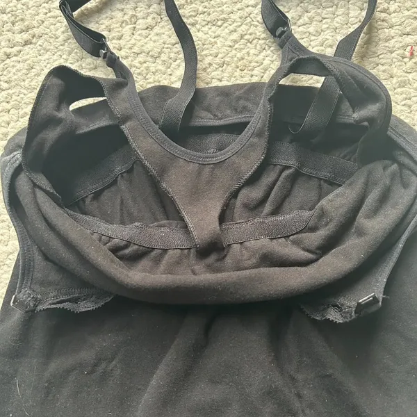 black A-line nursing tank with snap straps womens size medium - Image 4