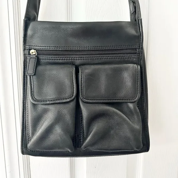 Fossil Vintage Black Leather 75082 Multi Pocket Top Zip Shoulder Bag Key Fob - Image 2