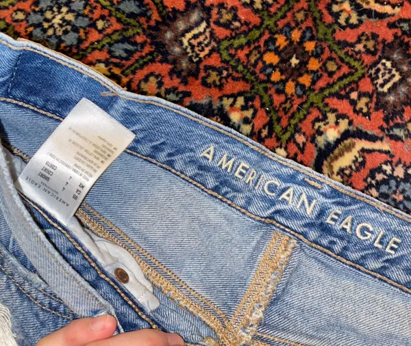 mom jeans  - Image 2