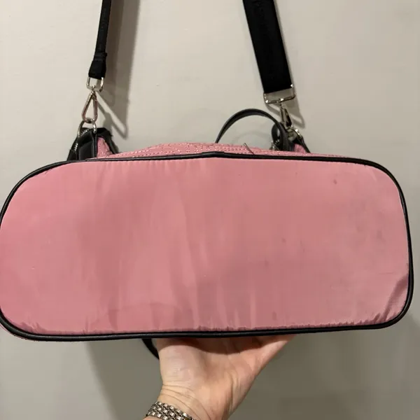 Steve‎ Madden Pink quilted tote Travel bag and detachable crossbody Bag Keychain - Image 6