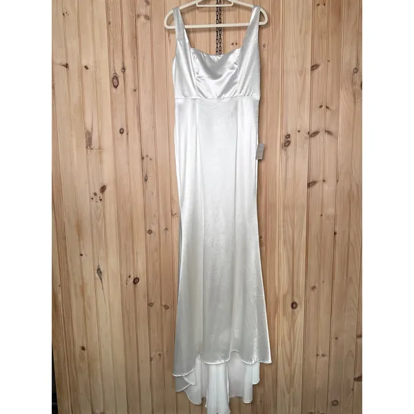 NWT Lulus Sensational Promise White Satin Square Neck Mermaid Maxi Dress Bride L - Image 2