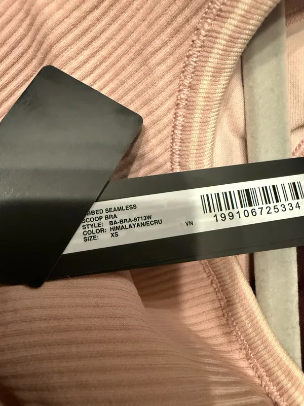 Nike x Skims Ribbed Seamless Scoop Bra - Image 4