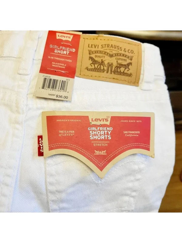 Levi's White Girlfriend Shorty Denim Shorts Girl's Size 6x - Image 4